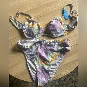 CupShe Floral Bikini Size Large